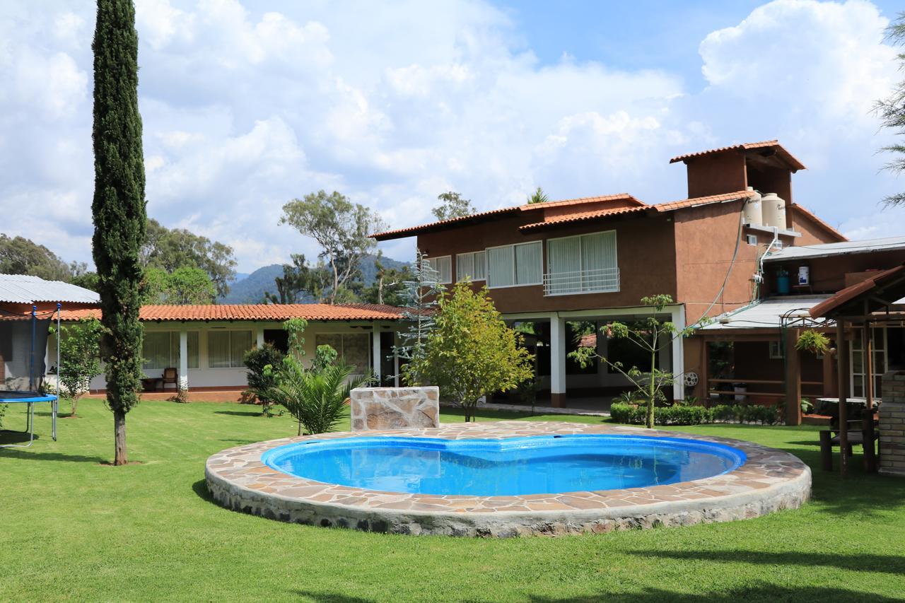 Hotel Nenufares Valle de Bravo Exterior foto